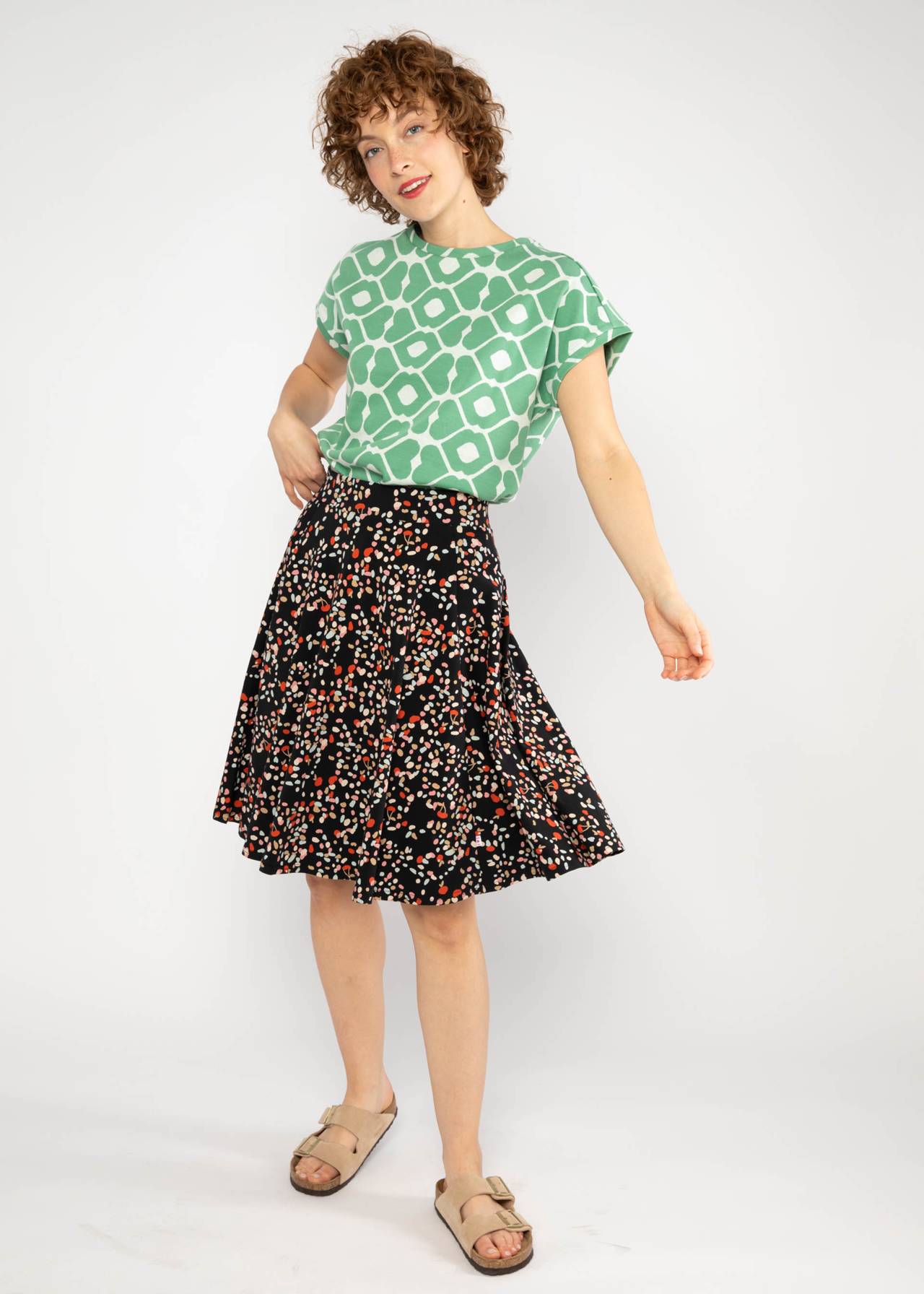 _1280_blutsgeschwister_fullmoon_circle_summer_night_cutie-pie_roecke_schwarz_172374_374233