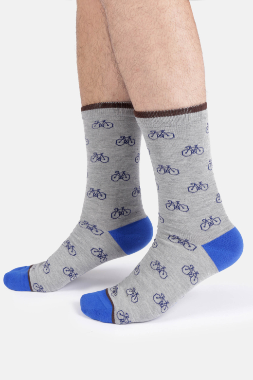 chaussettes grises motifs vélos bambou Thought